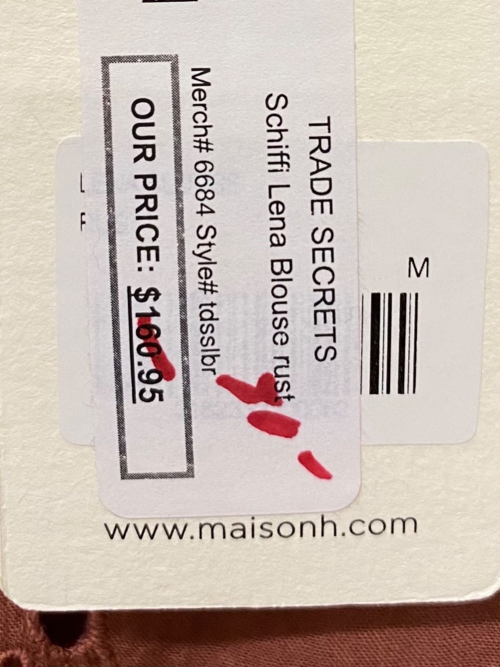 Maison Hotel Blouse - Picture 2 of 3